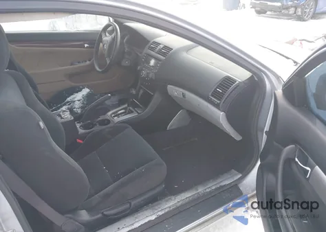 2005 Honda Accord 2.4 Ex z USA, uszkodzony, nr VIN 1HGCM72755A004570